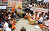 Udupi: Pooja, bhajans mark protest against Pejawar seer&rsquo;s Iftar Koota